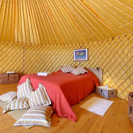Yurta Tisalaya Entre Volcanes Apartamento *